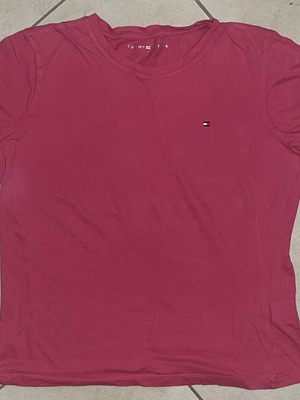 Tommy Hilfiger Women T-Shirt magenta pink, size M, like new