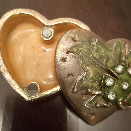 Heart jewelry box used, mini, ornate with leaf and beetle