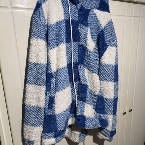 Fleece jacket new with design, size L