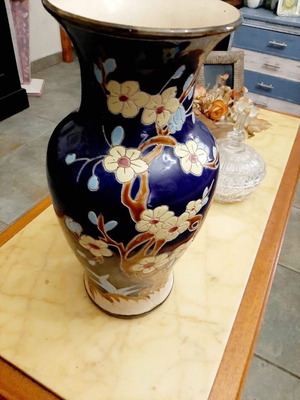 Chinese vase used, large with embossed blue decoration