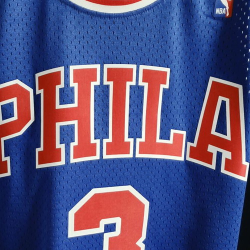 Mitchell and Ness Allen Iverson 1996-97 Swingman Jersey new