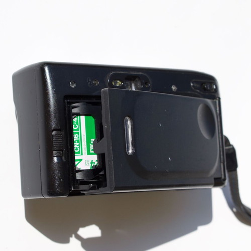 Fuzi Discovery 80 vintage analog film camera used