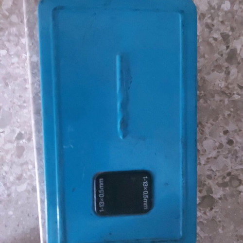 Drill bit box used with many drill bits