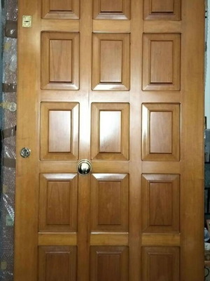 Solid Walnut Doors like new, set of 2, 210x93cm and 210x88cm