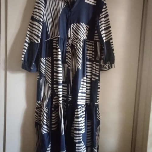 Zara dress size L new, white and blue