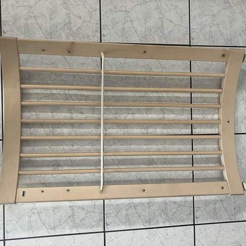 Stokke Changing Table like new with fabric drawer