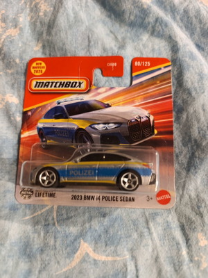 Matchbox 2023 BMW i4 Police Sedan нов в опаковка
