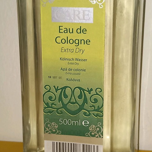 Dem Haize eau de cologne 500ml like new, extra dry