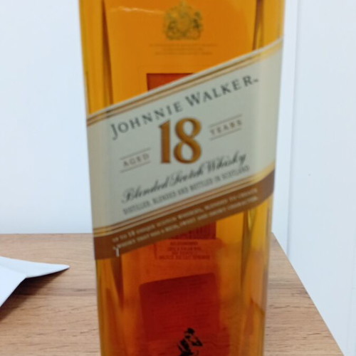 Johnnie Walker Ultimate 18 Year Old Whisky new, 700ml, 40%