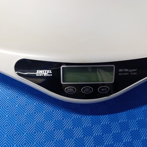 Switel BH 700 digital baby scale like new