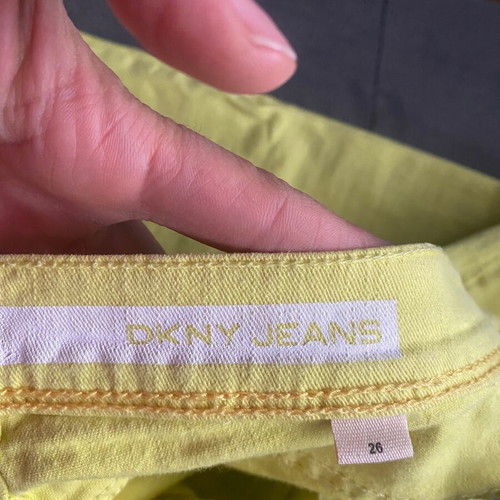 DKNY slim yellow jeans like new