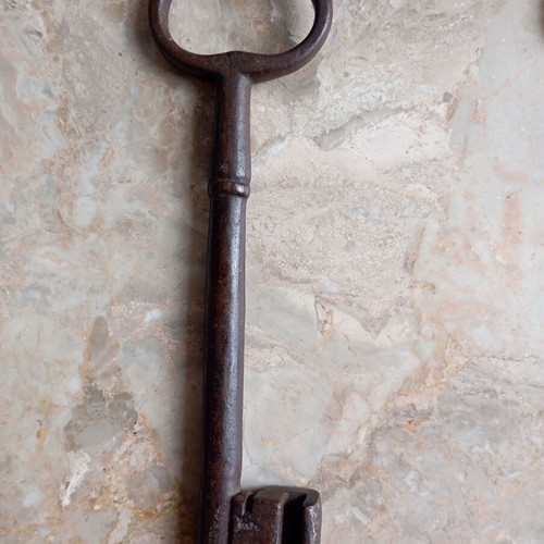 Tower key Italy 120 years old 20 cm iron new