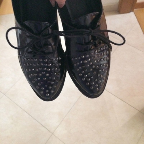 Bershka patent leather moccasins used, size 41 with studs