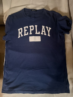 Replay t-shirt σαν καινούργιο, μέγεθος M, άσπρο και μπλε