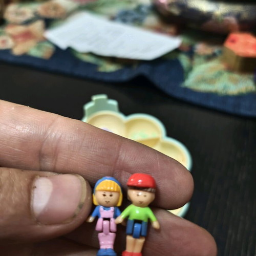 Polly Pocket Midge's Flower Shop used 36-year-old complete toy