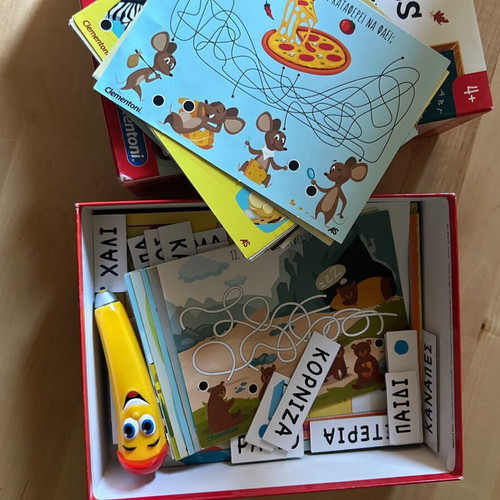 Exypnoulis Prwtes Lexeis educational game like new by Clementoni