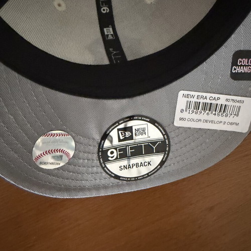 New Era 950 Cap new, unworn with stickers