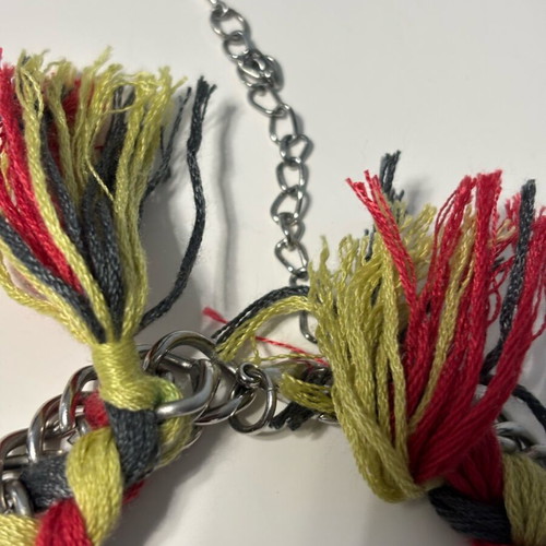 Necklace like new, colorful