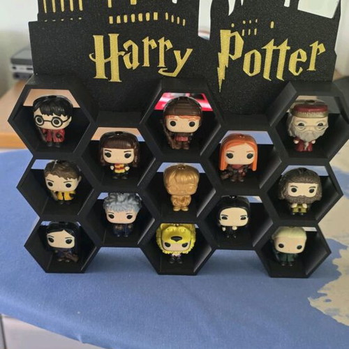 Harry Potter 3D print display stand for 13 Funko Pop figures, plastic PLA