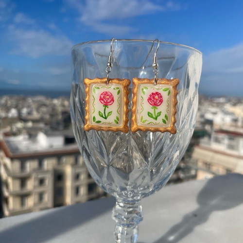 Vintage rose earrings handmade from scratch, like new