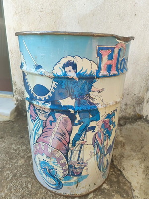 Vintage metal Hook bin 90's