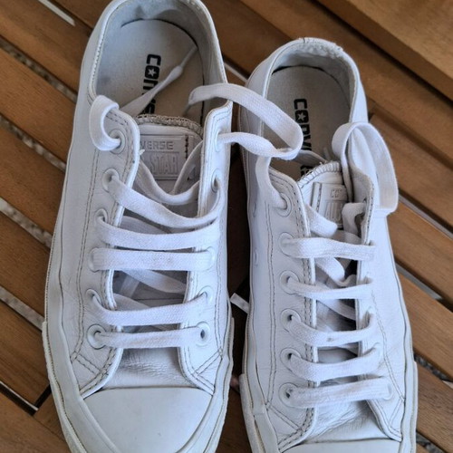 Converse leather white shoes used, size 39