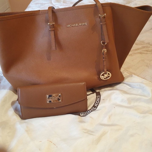Michael Kors tote bag with wallet used, brown