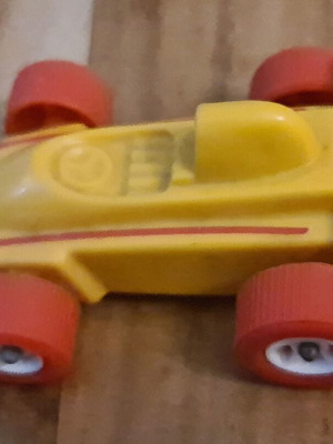 Αυτοκινητάκι vintage δεκαετίας του 80 Viking Plast Sweden Formula 1 μεταχειρισμένο