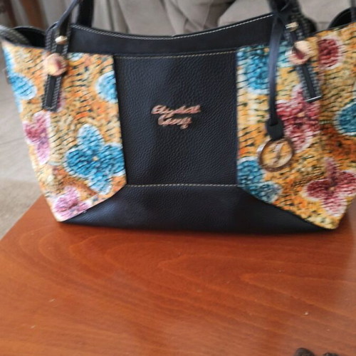 Elizabeth George shoulder bag with colorful butterfly print