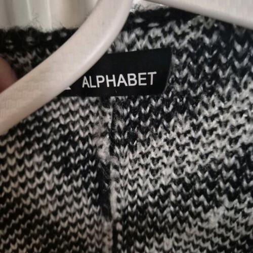 Poncho jacket like new with geometric patterns and fringes