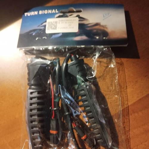 LED turn signals BMW R1200GS new, front set