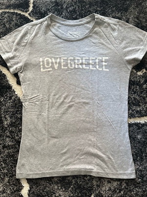 Love Greece T-shirt new, size medium, gray