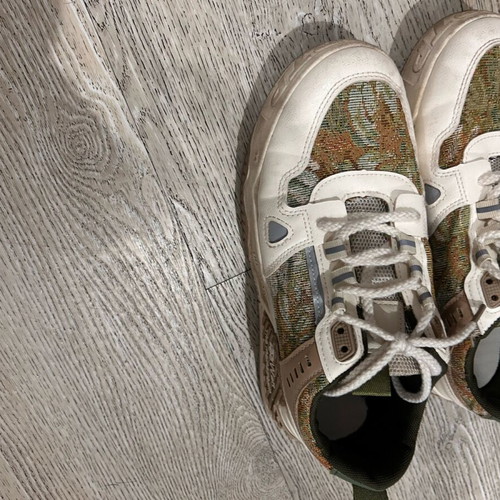 Fashion Icon athletic shoes used, gold, size 39
