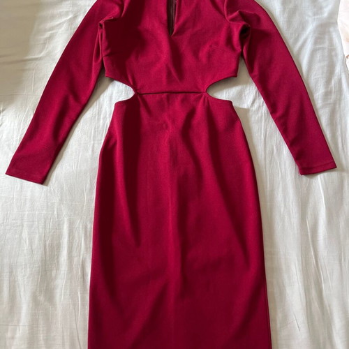 Bordeaux midi dress like new with waist cutout