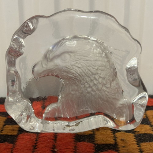 Bald Eagle Cristal d'Arques 3D lead crystal paperweight, 9x11 cm