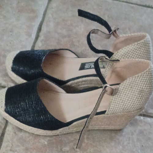 Black platform shoes size 38 like new