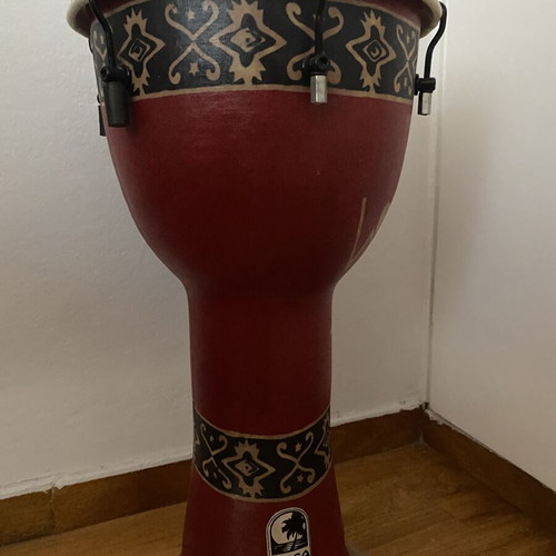 Toca Djembe 12” drum like new
