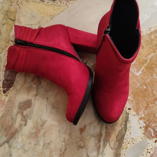 Women's Castor Ankle Boots like new, red, heel 8 cm, size 37