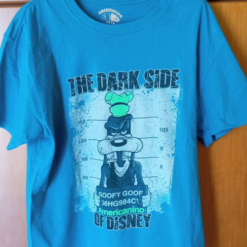 Americanino Goofy Goof Vintage T Shirt The Dark Side of Disney Large like new, blue, cotton
