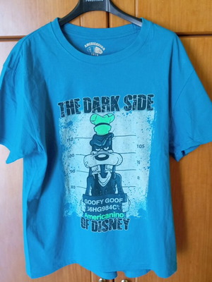 Americanino Goofy Goof Vintage T Shirt The Dark Side of Disney Large like new, blue, cotton