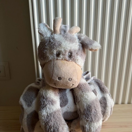 Giraffe teddy bear with blanket for baby like new