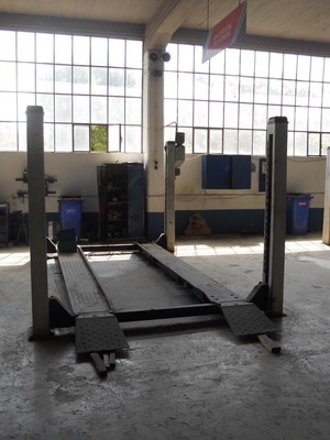 Ανυψωτικό 4κολωνο σαν καινούργιο