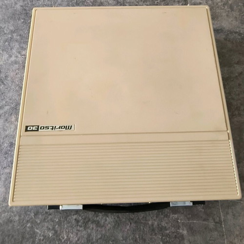 Maritsa 30 typewriter used with case, portable