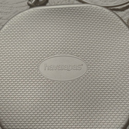 Havaianas Diamond Crossbody Bag like new, silver silicone