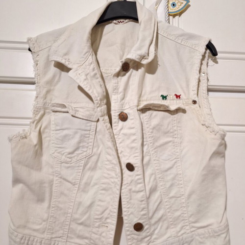 Benetton beige denim vest like new, slight stretch fabric, size S