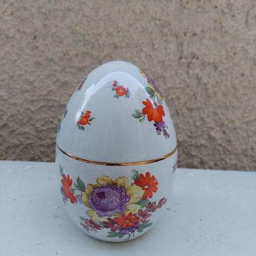 Decorative ceramic Easter egg used with flowers