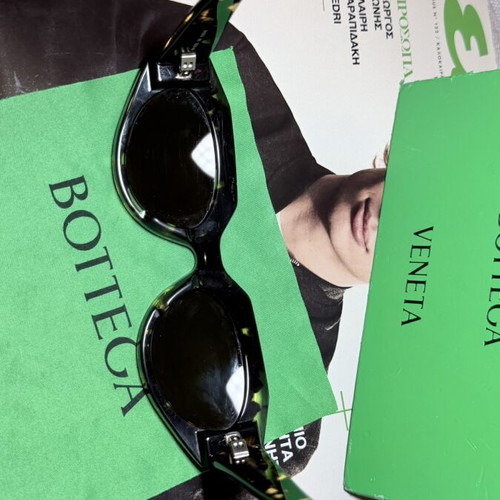 Bottega Veneta BV1031S 002 sunglasses used, tortoise shell and gold