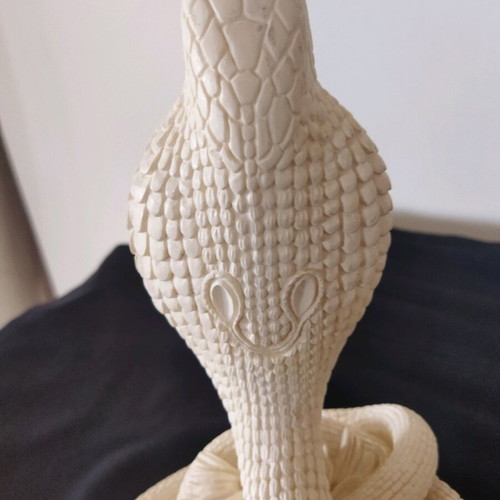 Alabaster snake figurine like new