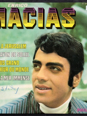 Enrico Macias 45 RPM vinyl like new