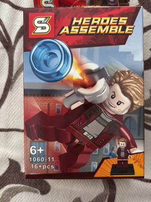 Heroes Assemble Sheng Yuan figures new, non-Lego set